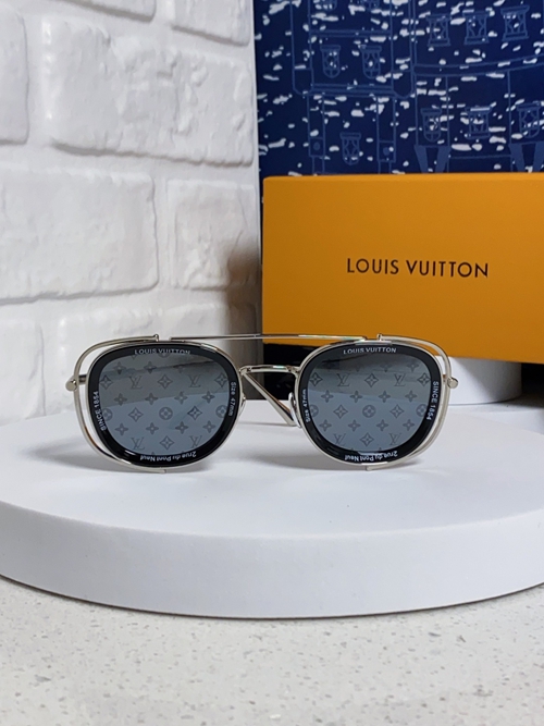 ルイヴィトンサングラス側面デザイン